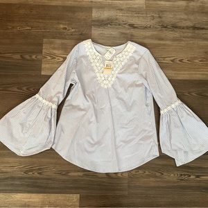 Neiman Marcus Women's Striped Top- Bell Sleeves-embroidered White Details Small